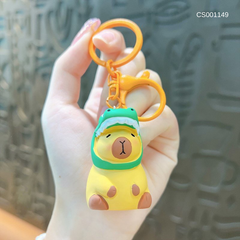 ** Móc khoá Capybara nón cá sấu