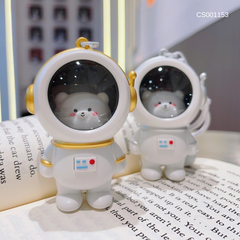** Móc khoá Gấu phi hành gia có đèn