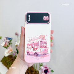 Ốp IP Xs Max hình mèo lái xe nền trắng viền hồng