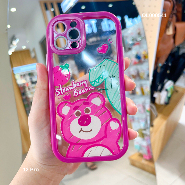 ** Ốp IP 12 Pro 6.1 trong cứng Strawberry Bear nút trắng