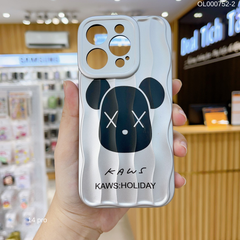 ** Ốp IP 14 Pro Kaws Holiday si màu