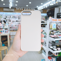 ** Ốp IP 7+ Silicon màu trơn nút bạc