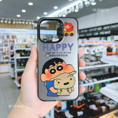 ** Ốp IP 13 Pro nhám bạc in Shin ôm Gấu Happy