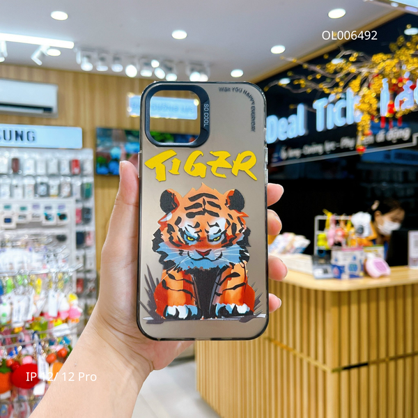 ** Ốp IP 12/12 Pro nhám bạc in Tiger