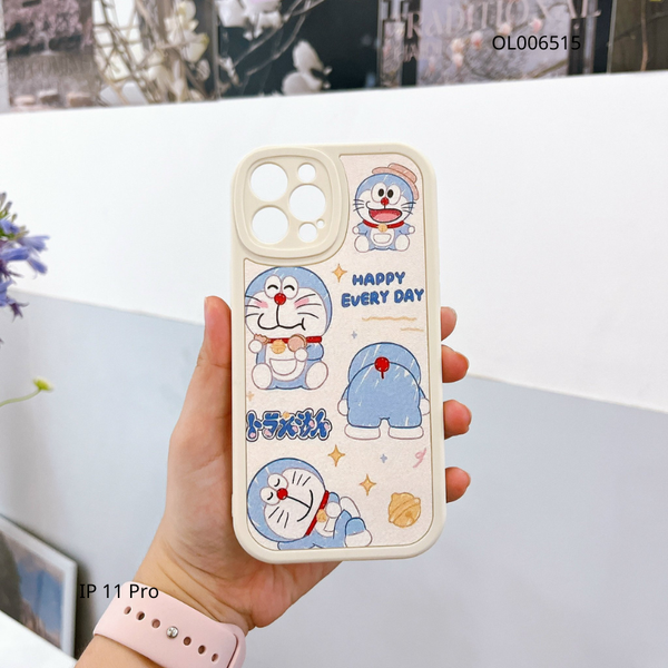 ** Ốp IP 11 Pro Vân da sần in Doraemon Happy everyday