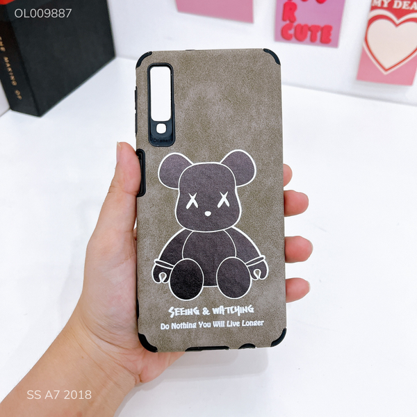 Ốp SS A7 2018 giả da lộn Bearbrick