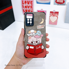 Ốp Redmi Note 11 Pro giả da lộn Gấu Lucky đọc sách