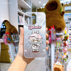 Ốp IP 13 Pro vân sóng ánh bạc Labubu nón hồng