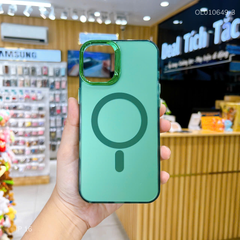 ** Ốp IP 16 6.1 nhám bạc Magsafe camera trơn
