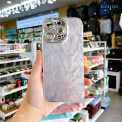 Ốp IP 13 Pro vân sóng bạc vẽ nơ tim nhũ camera