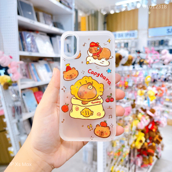 Ốp IP Xs Max dẻo nhám Capybara đội cá