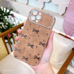 Ốp IP 12 Pro giả da lộn nâu nhiều nơ