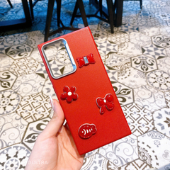 ** Ốp SS Note 20 Ultra dẻo vân giả da đính 4 sticker đỏ