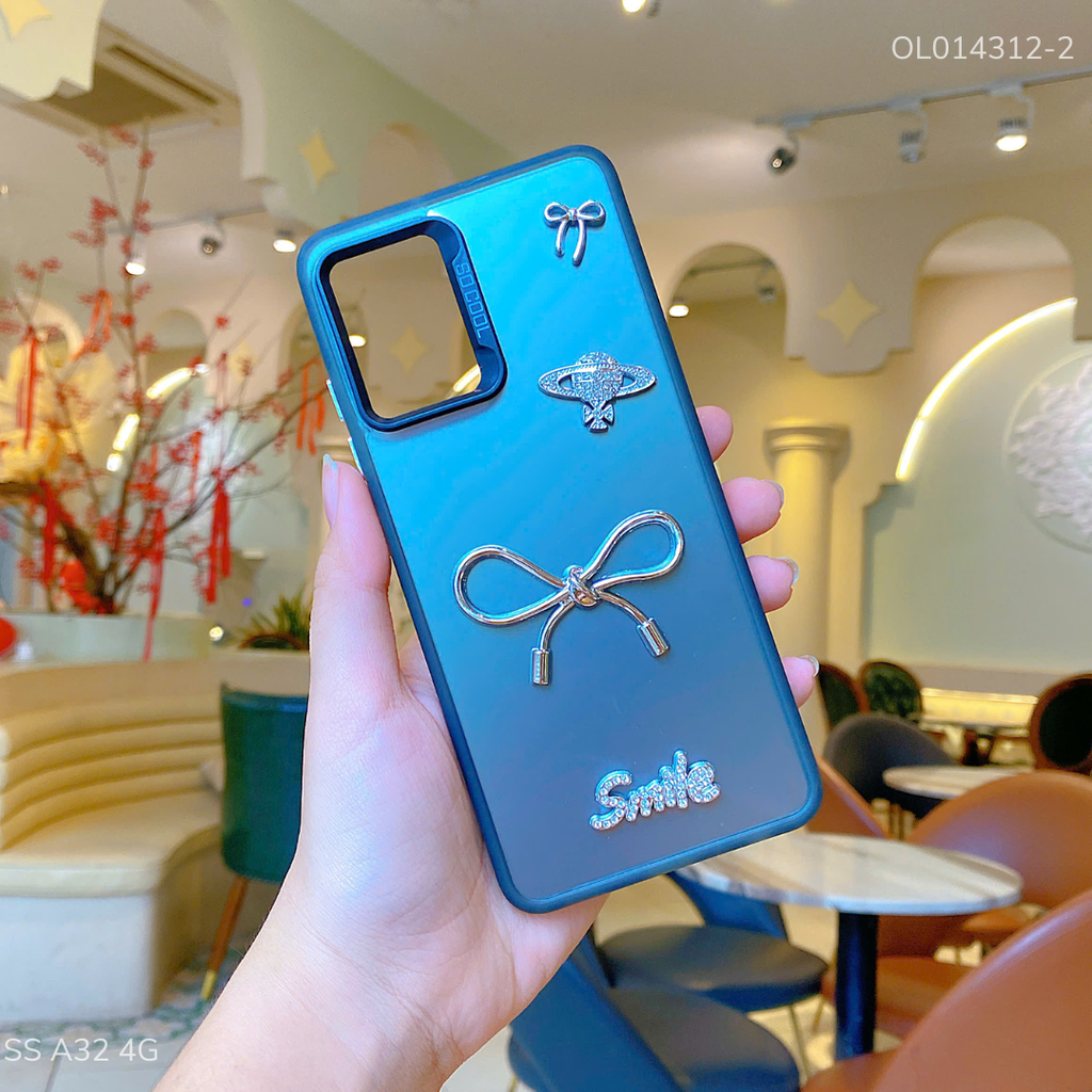 ** Ốp SS A32 4G lưng nhám nơ bạc Smile sao thổ