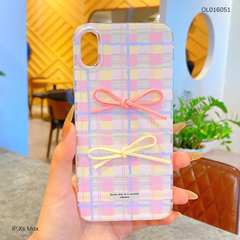 Ốp IP Xs Max nền kẻ ô đính nơ hồng, trắng nổi