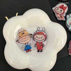 ** Popsocket Labubu