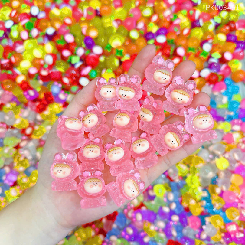 ** Charm Cô gái thỏ màu trong