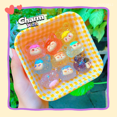** Charm cô gái biểu cảm nhũ nhỏ