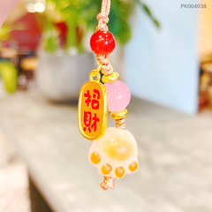 ** Dây đeo điện thoại cầu may mắn