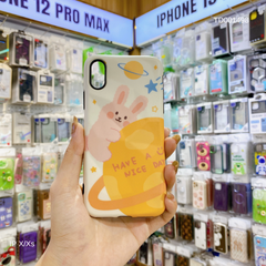 Ốp IP X Gấu - Thỏ ôm trái đất have a nice day vân gồ ghề