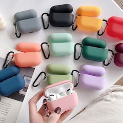 ** Case Airpods 3 silicon kèm móc khoá