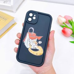 Ốp IP 11 Pro dẻo rắn vàng Snack viền nổi
