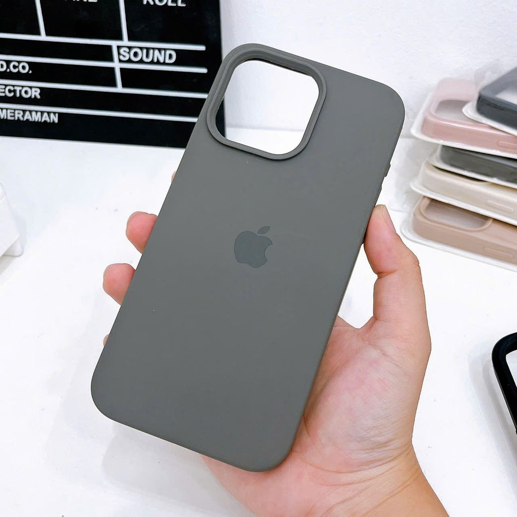 ** Ốp iPhone 11 Pro Silicon chống bẩn Full loa