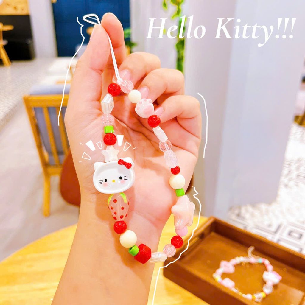** Dây đeo chuỗi hạt mặt Kitty nơ hồng