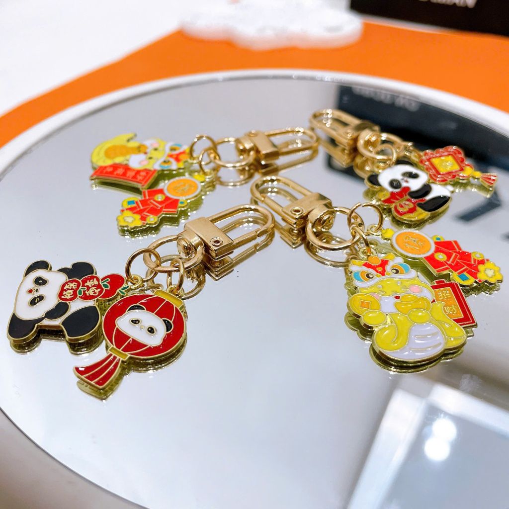 ** Móc khóa mini thiết nhiều hình chủ đề tết