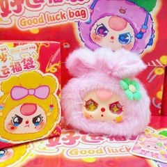 ** Hộp Random Baby Three túi may mắn