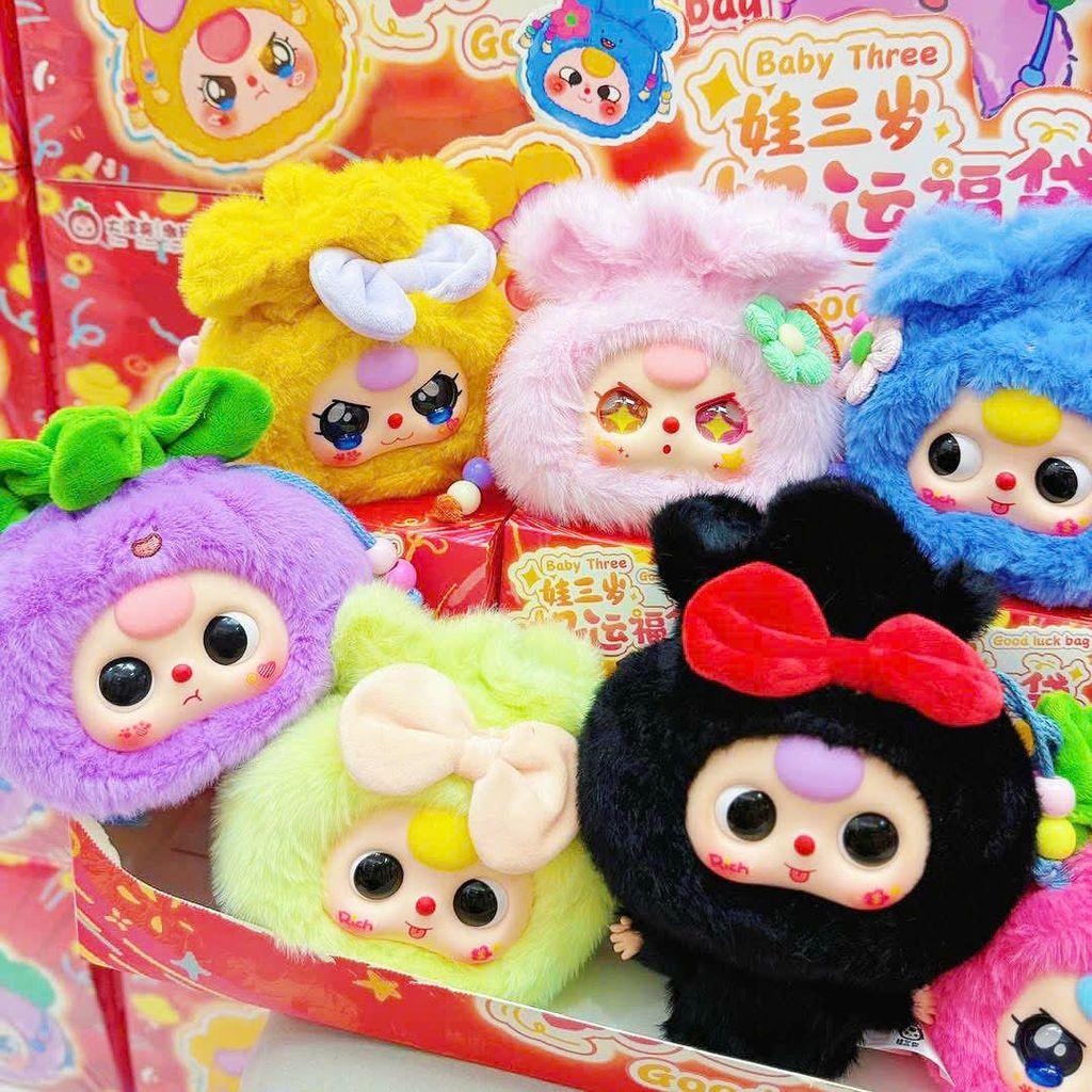 ** Hộp Random Baby Three túi may mắn