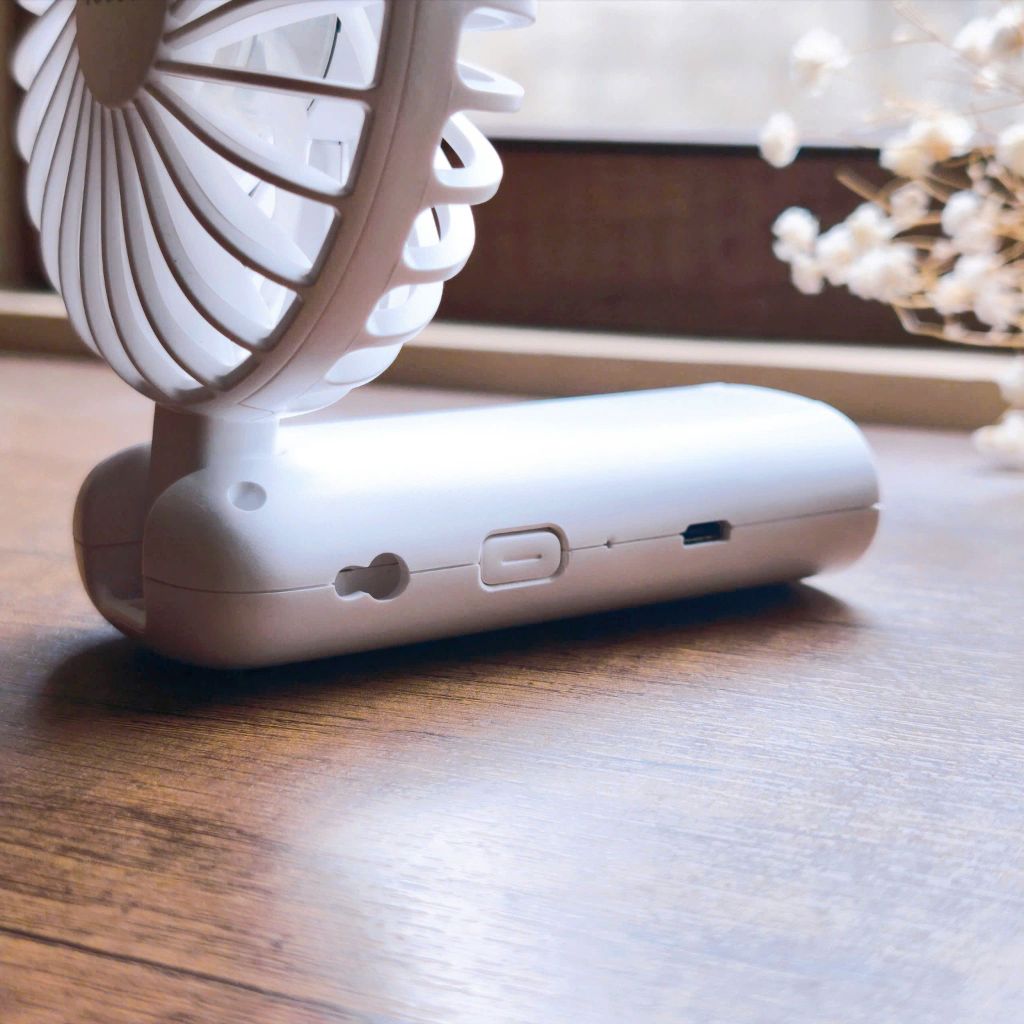 ** Quạt cầm tay đeo cổ Yoobao F6 2.000mA