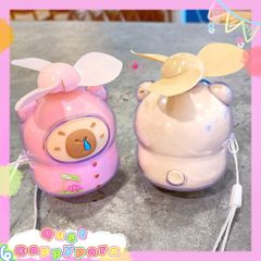 ** Quạt Capybara cầm tay 3 cánh