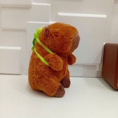 ** Gấu bông Capybara đeo balo rùa