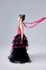 Hồng Khuê Dress