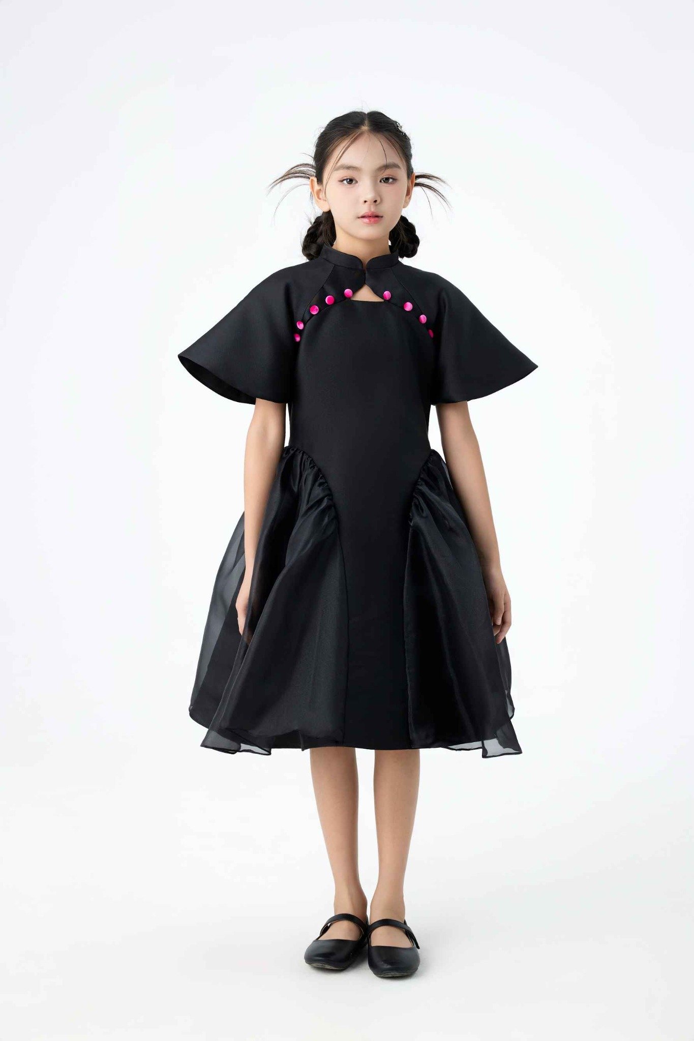 Minh Đan Dress