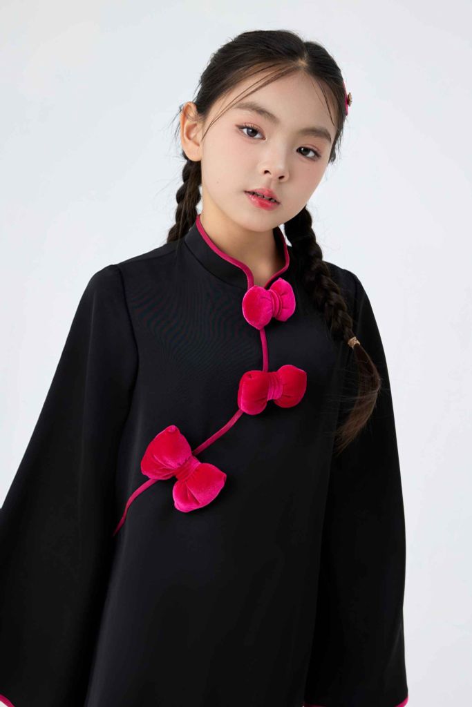 Tịnh Kỳ Dress