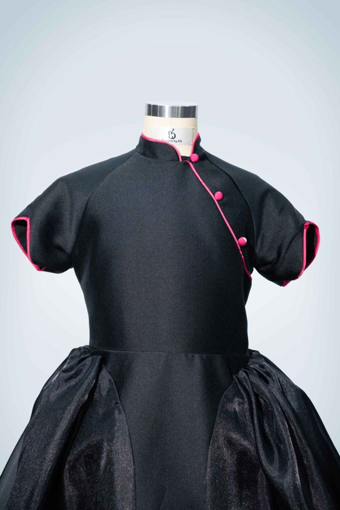 Hạo Nhi Dress