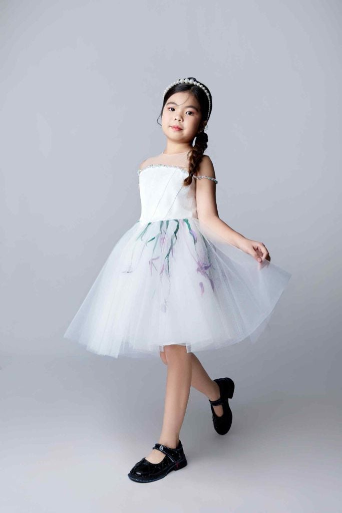 Kỳ Vũ Dress