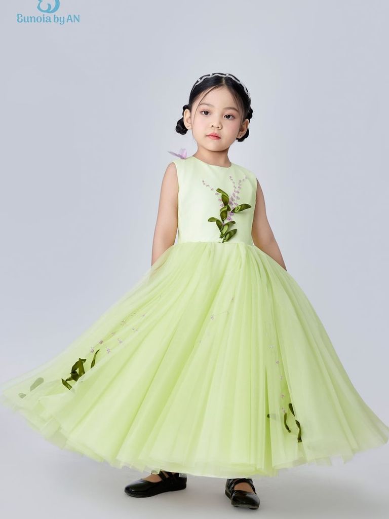 Váy công chúa bé gái không tay tùng xoè đính kết hoa nổi màu xanh lá ngọt ngào Hân Nghiên Dress - Eunoia By AN