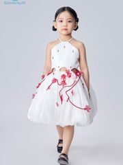 Váy công chúa bé gái cổ yếm cut-out eo cá tính đính kết hoa đào nổi bật màu trắng Hoài Cầm Dress - Eunoia By AN