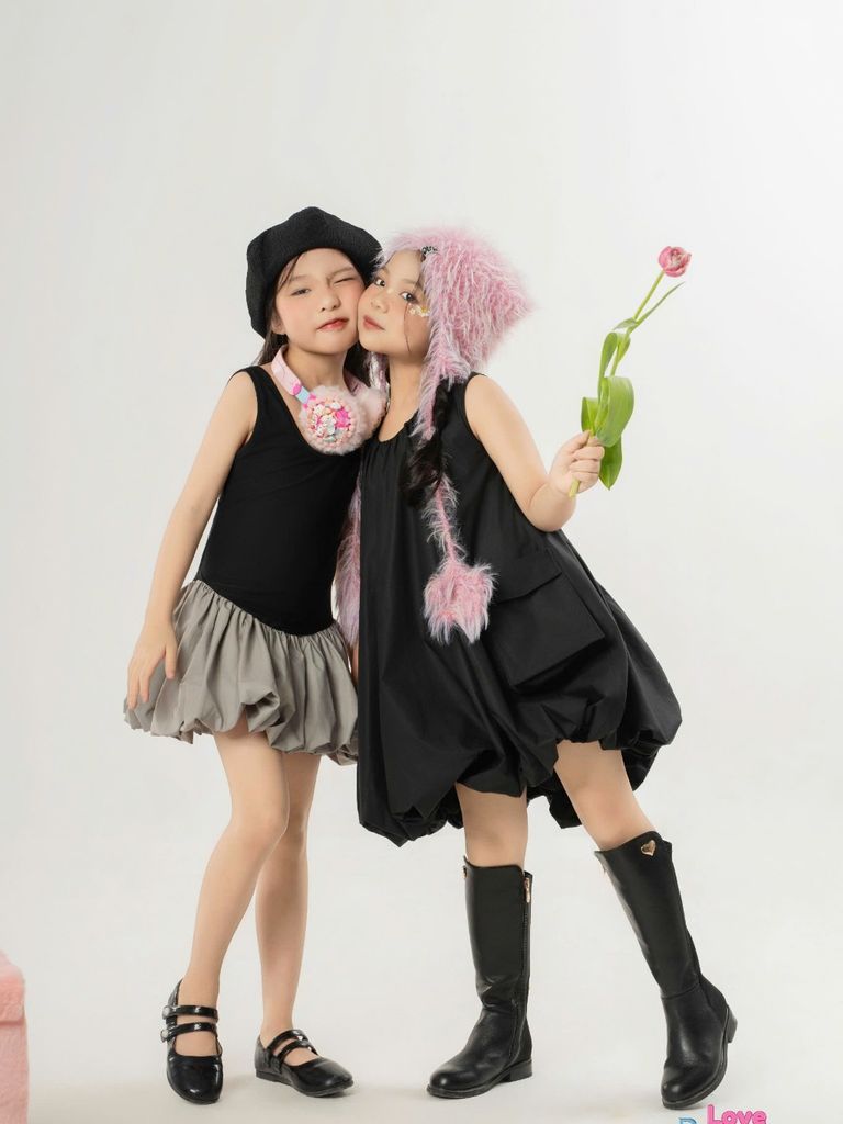 LE29 - Váy bí nhún màu đen xám cho bé gái - Love Eunoia