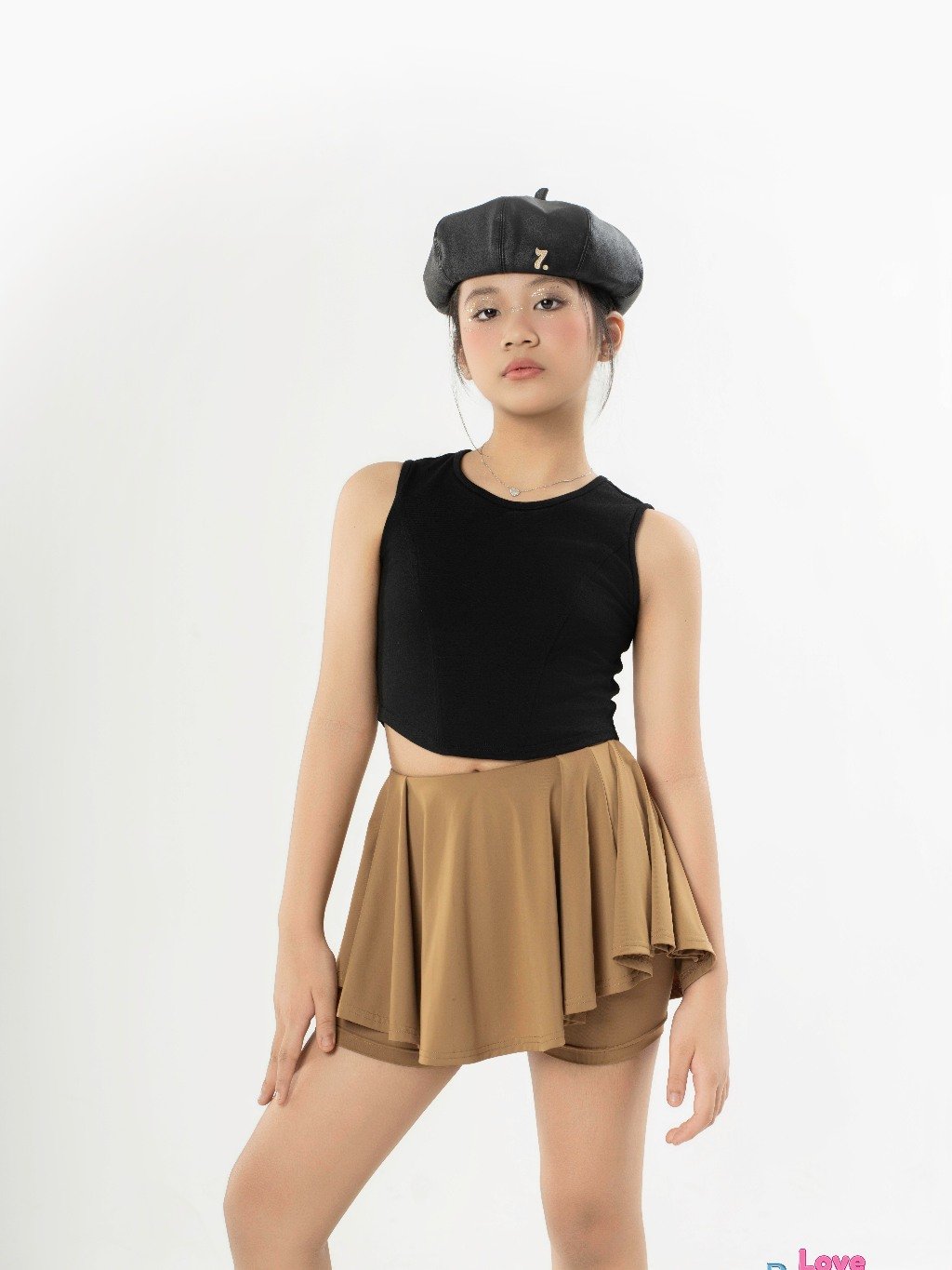 LE31 - Áo croptop sát nách cho bé gái - Love Eunoia