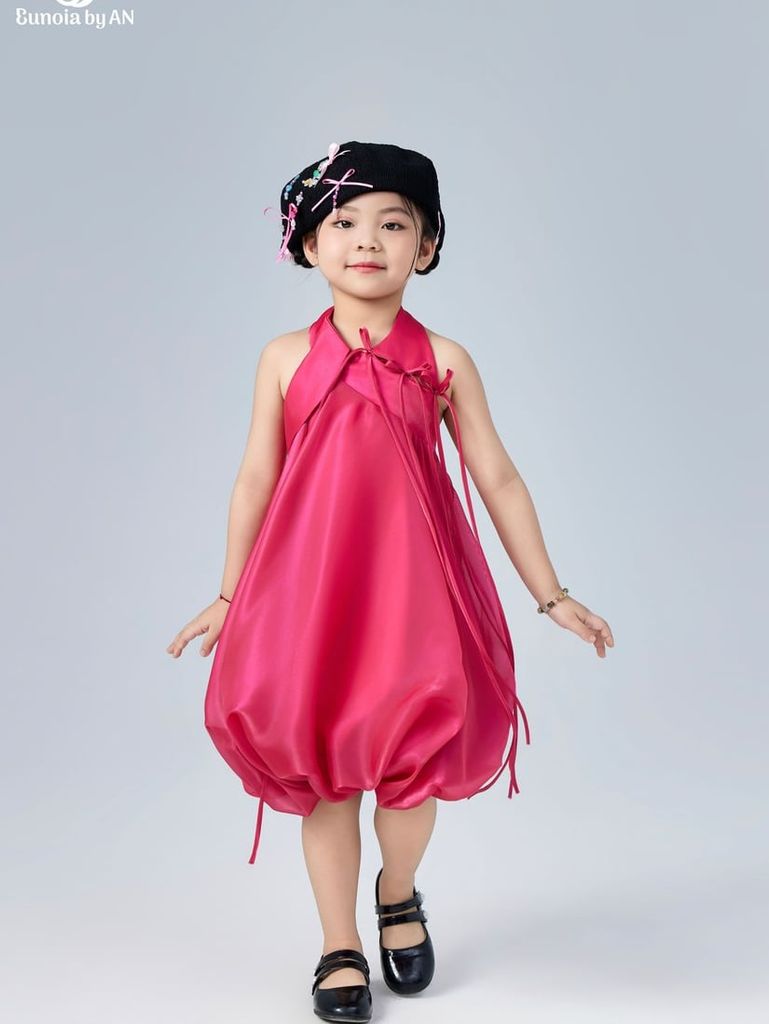 Váy công chúa bé gái dáng quả bí đính nơ nhỏ màu hồng Nguyệt Chân Dress - Eunoia By AN