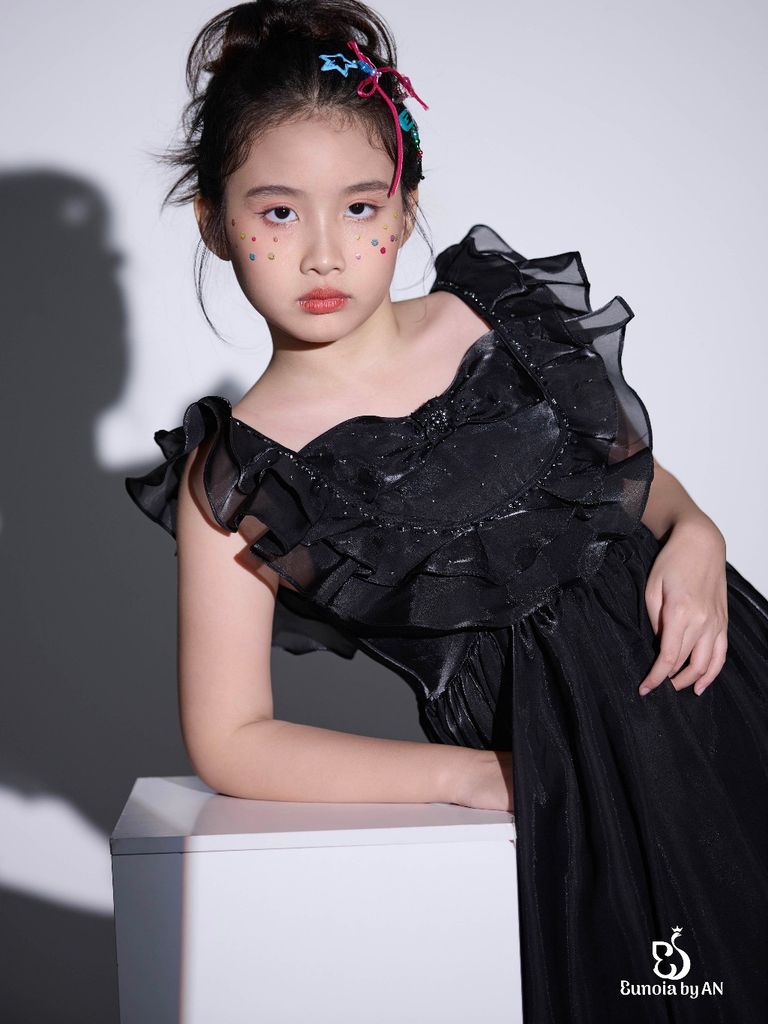 Váy công chúa cho bé gái màu đen tay bèo Aliana Dress - Eunoia by AN