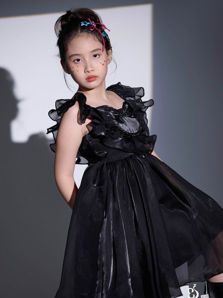 Váy công chúa cho bé gái màu đen tay bèo Aliana Dress - Eunoia by AN
