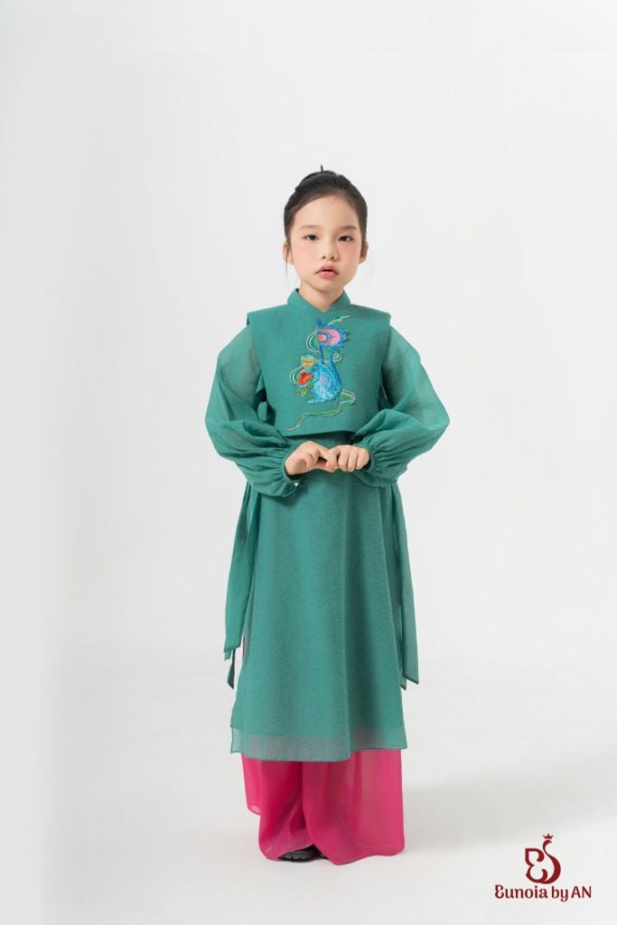 ÁO DÀI TINH THÂN