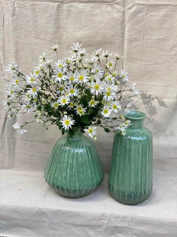  Bình gốm xanh khía miệng nhỏ 