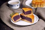  Bánh trung thu vị khoai môn 