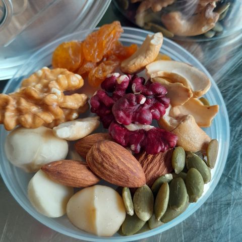  Hộp mix 5 loại hạt 